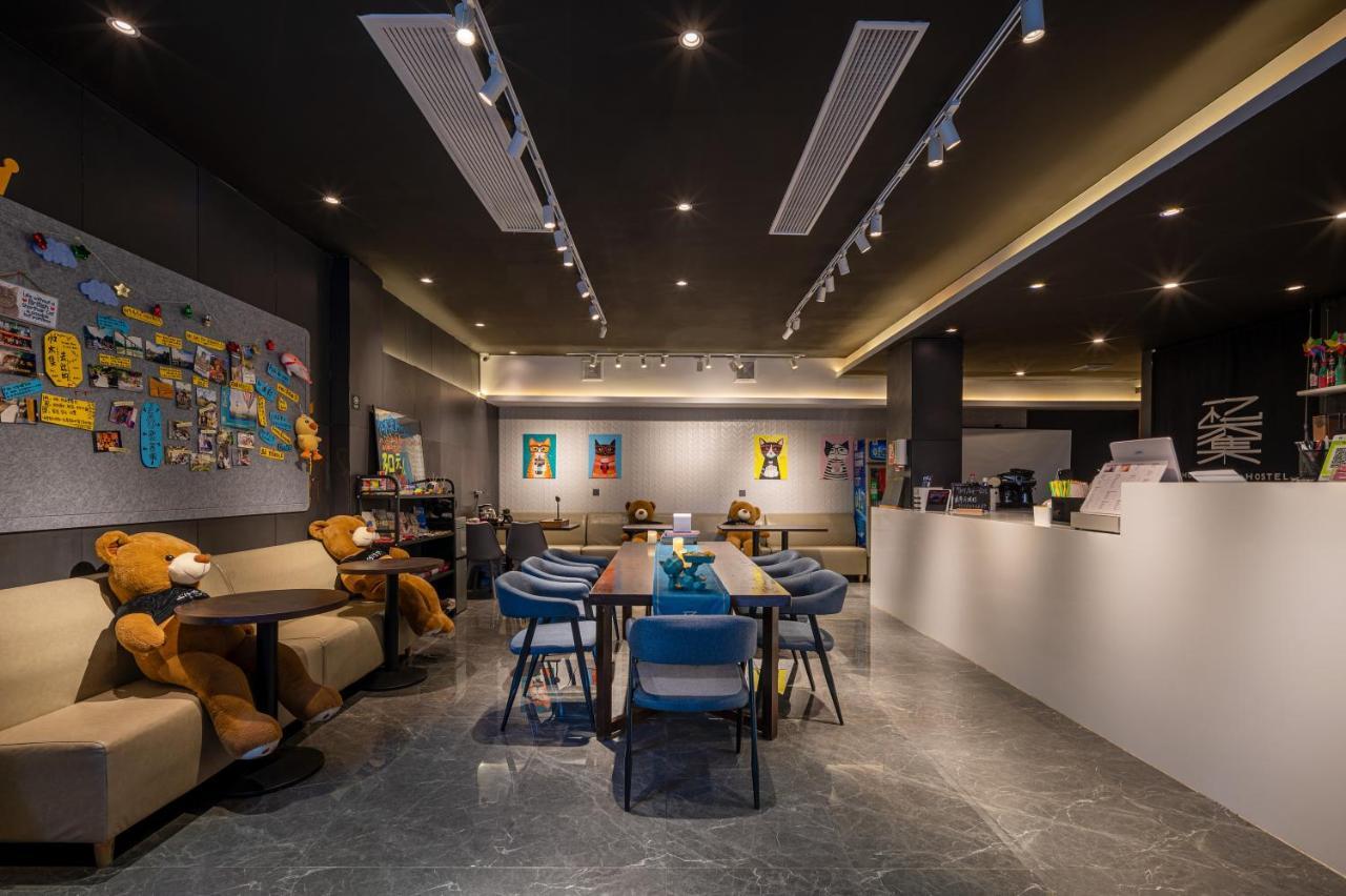 Yangshuo Emoji Youth Hostel Екстериор снимка
