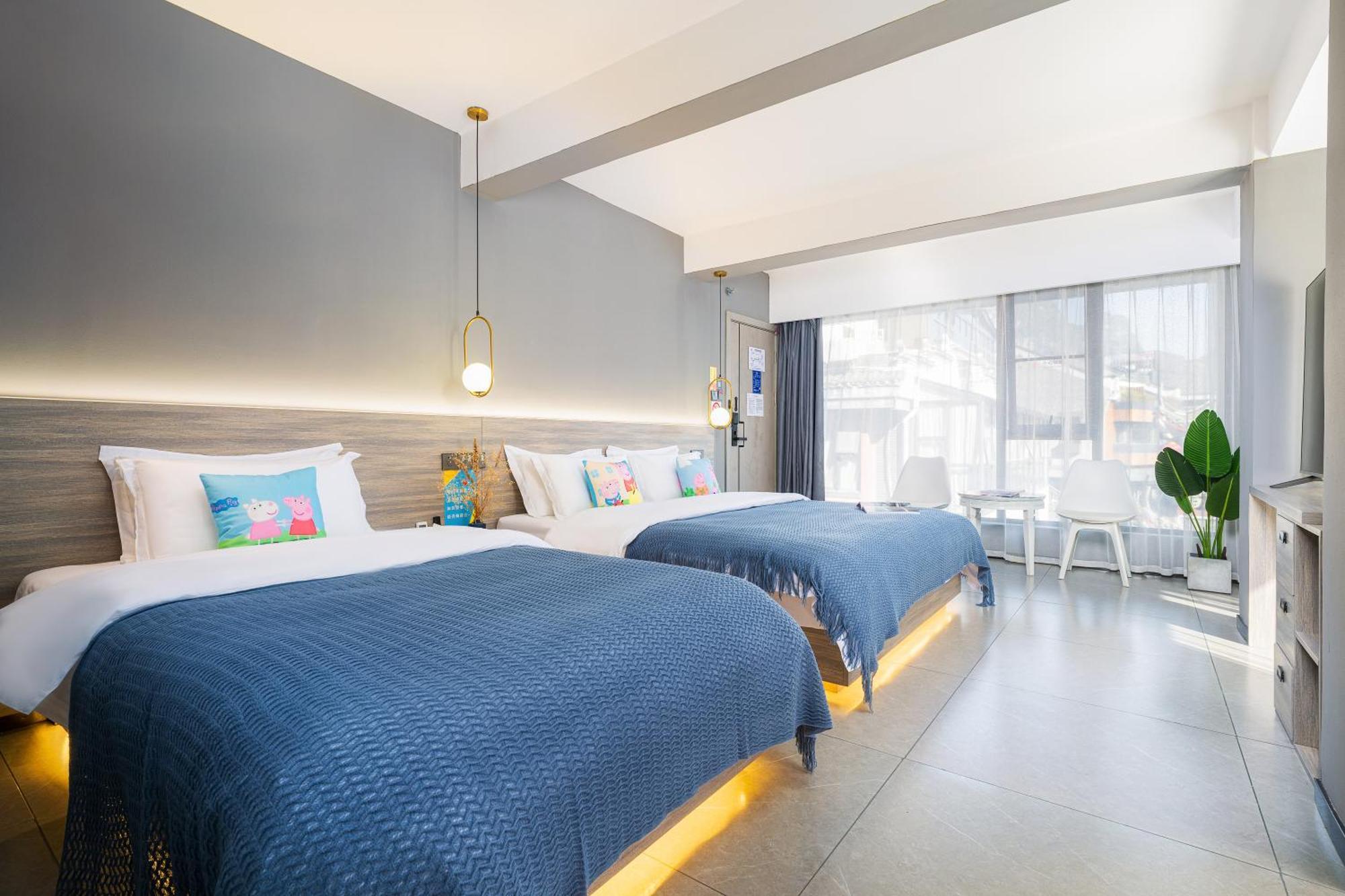 Yangshuo Emoji Youth Hostel Екстериор снимка